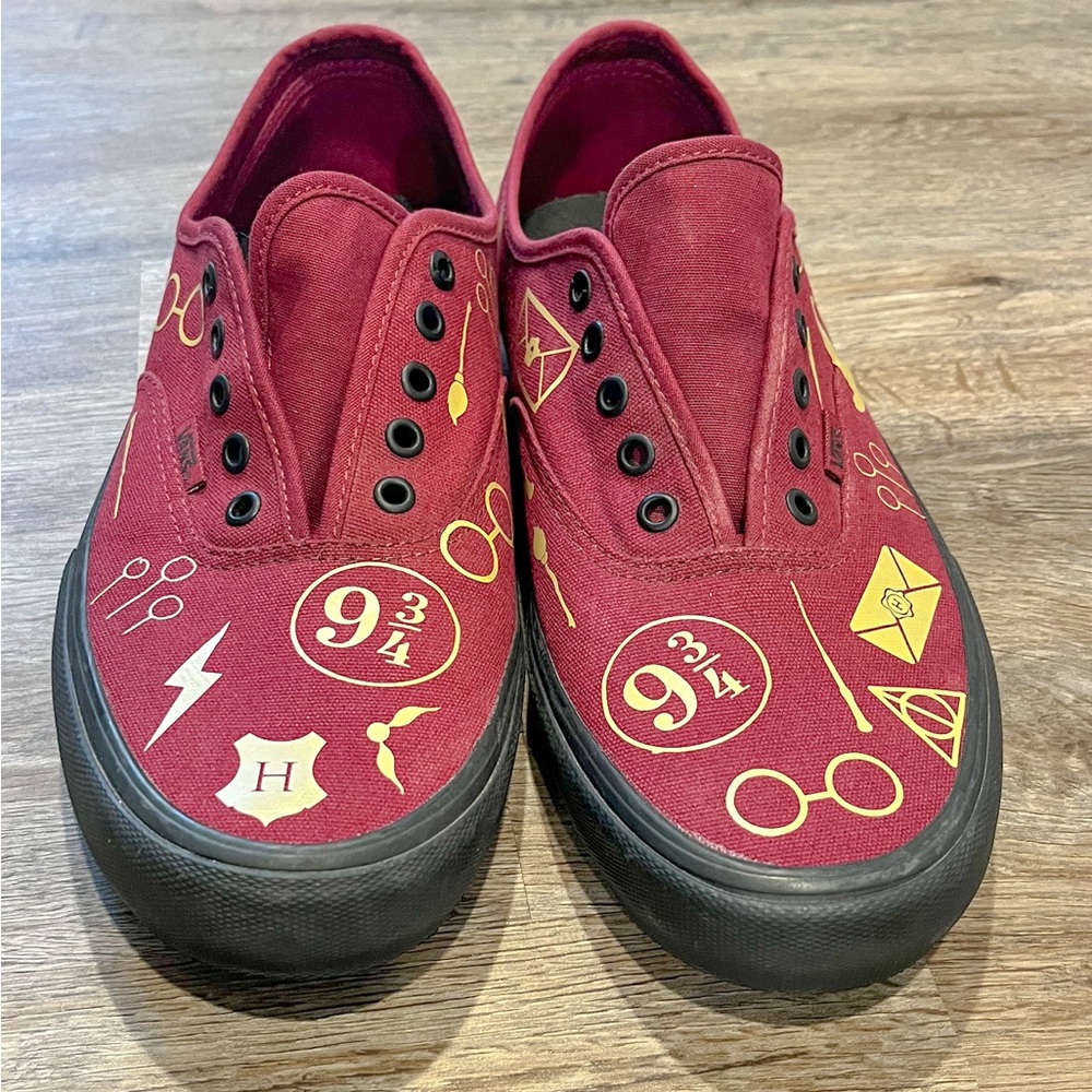 Nwot Custom Harry Potter Vans